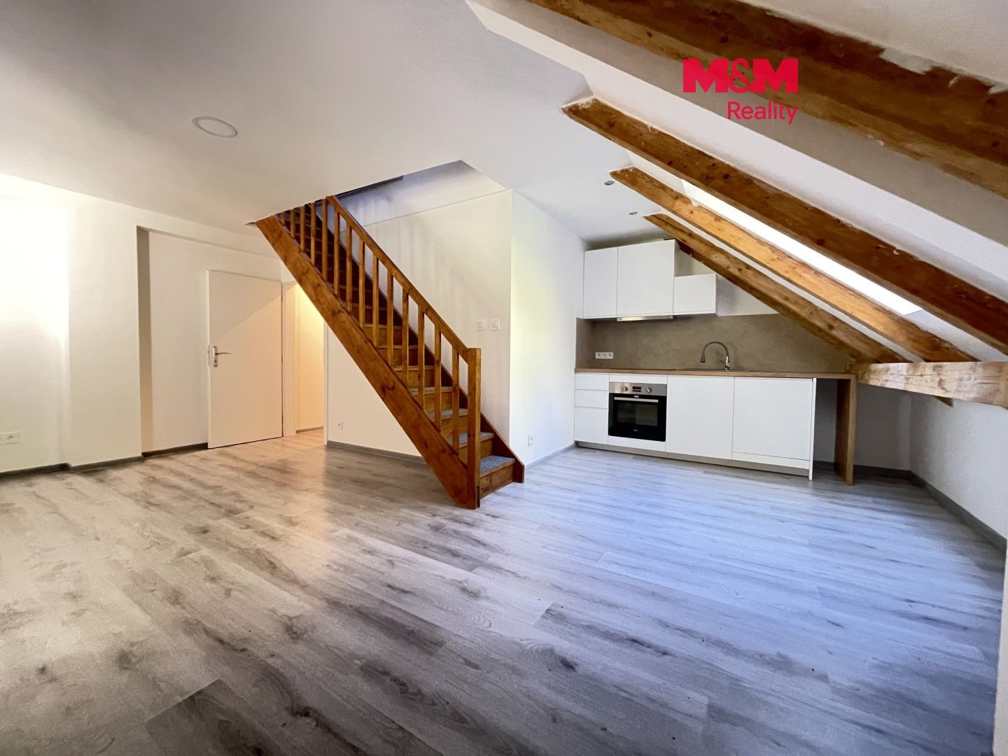 Byt 2+kk, 57 m²