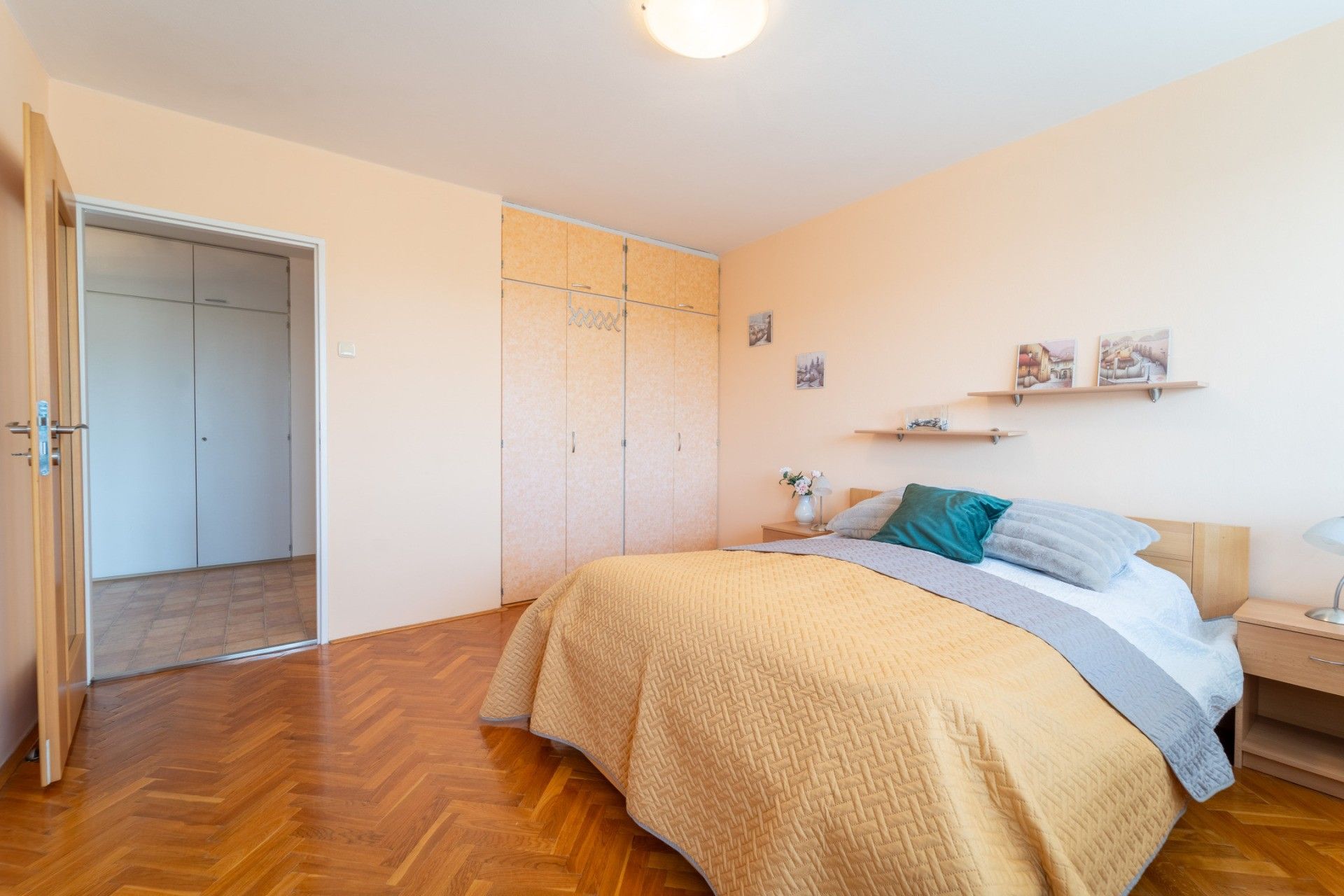 Prodej dům - U střešovických hřišť, Praha, 198 m² - 5