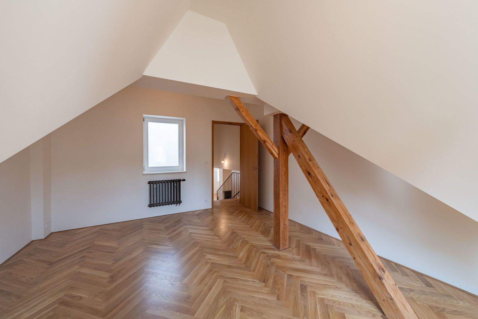 Pronájem byt 2+kk - Maiselova 57, Praha Josefov, 99 m² - 5