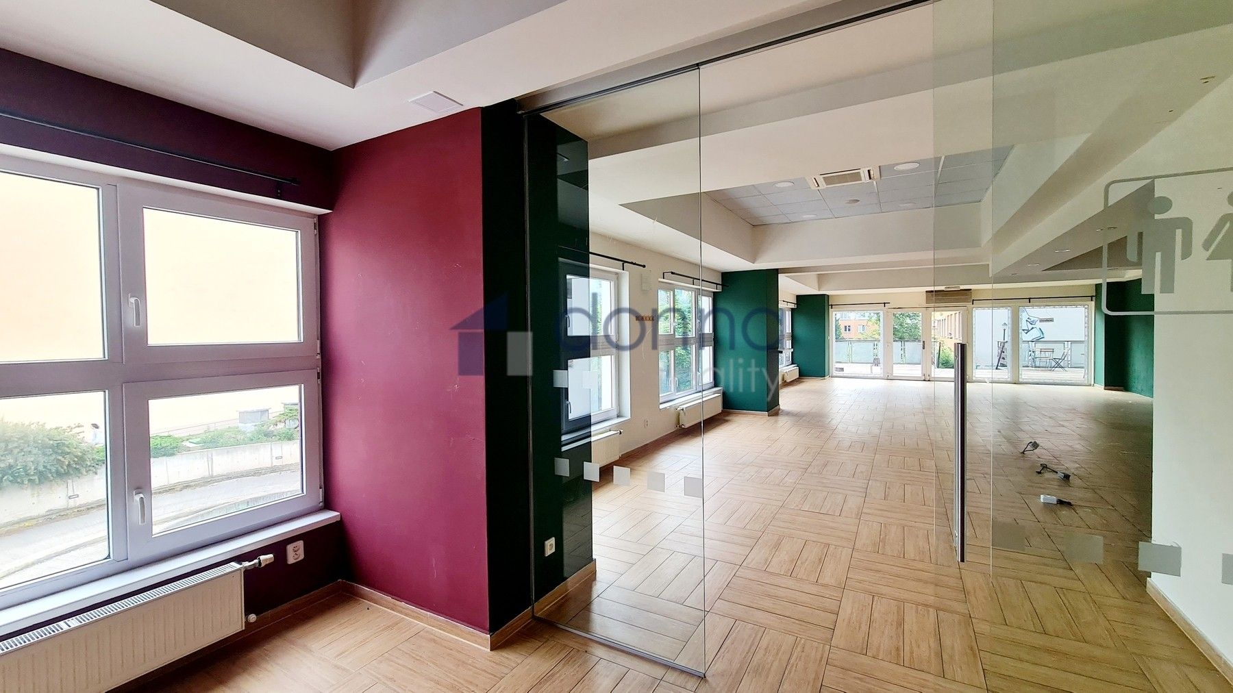 Pronájem obchodní prostory - Prusíkova, Praha, 160 m²