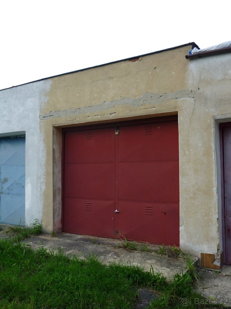 Garáže, Česká Kamenice, 407 21