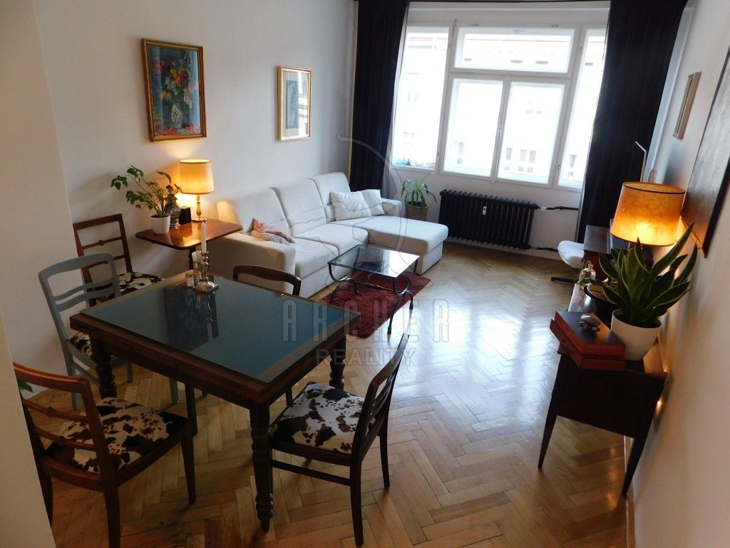 1+1, Štefánikova, Praha, 61 m²