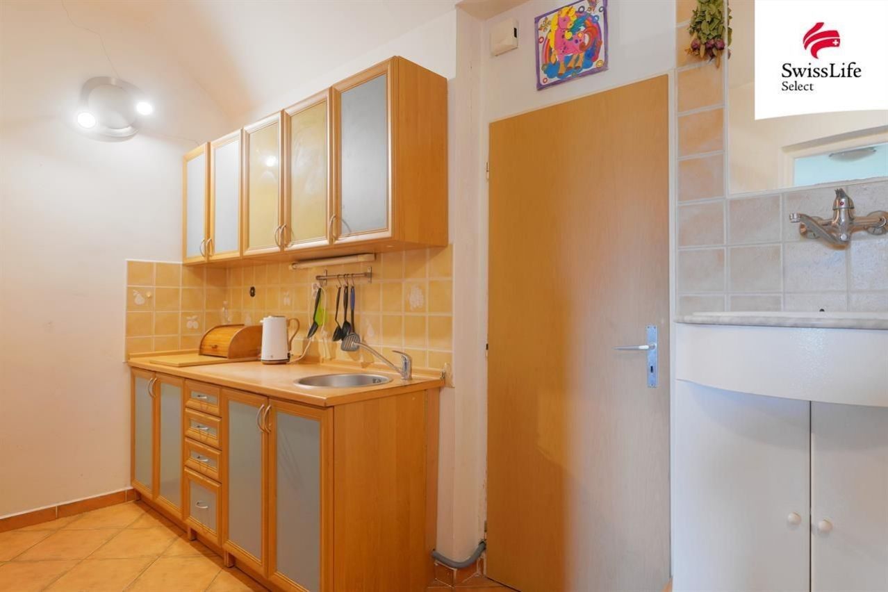 Prodej rodinný dům - nám. Československé armády, Jaroměř, 217 m²