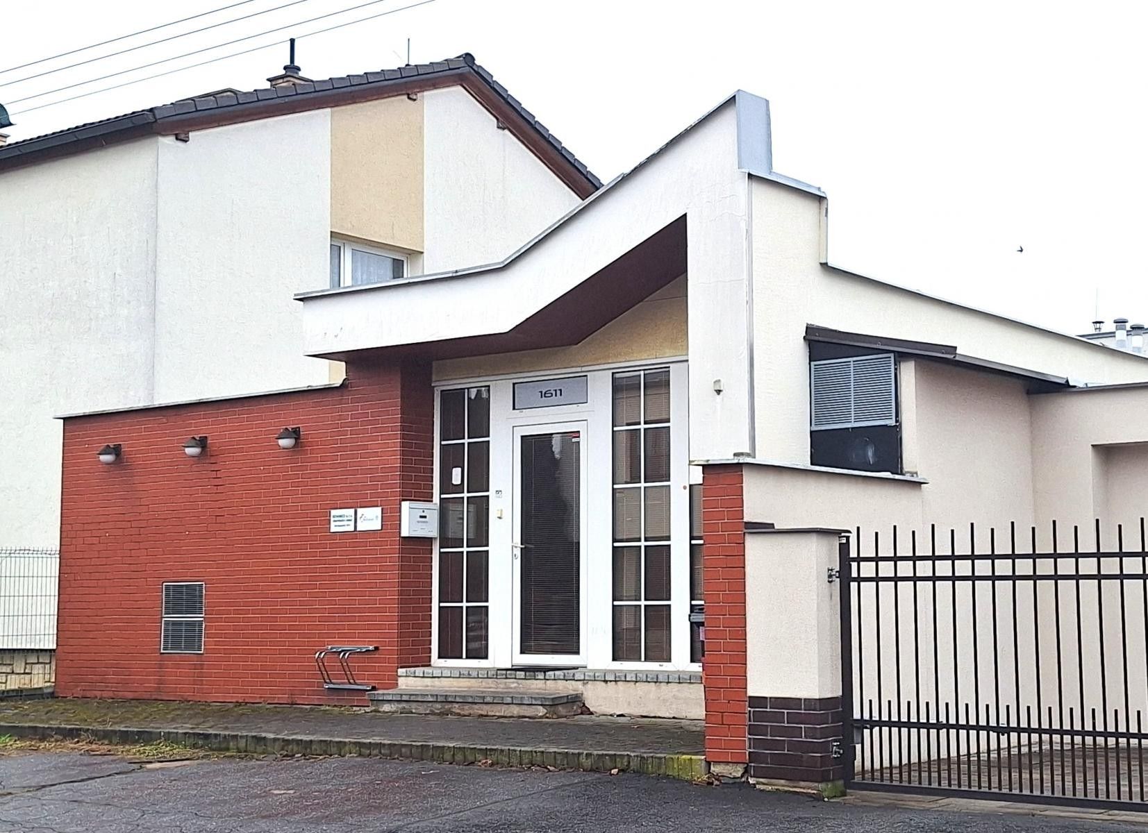 Pronájem kancelář - JUDr. Krpaty, Pardubice, 74 m²