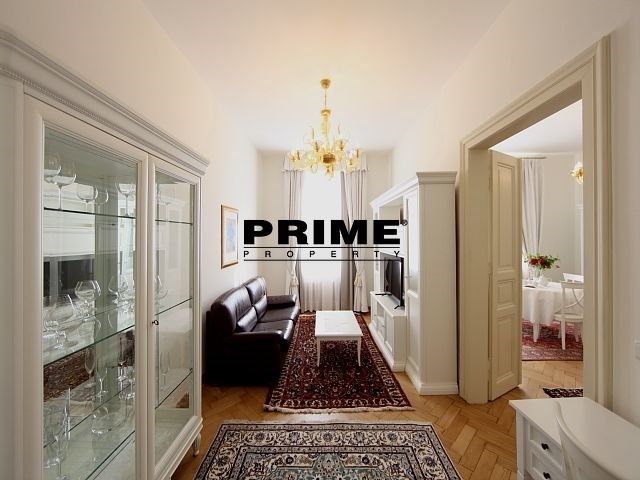 2+1, Truhlářská, Praha, 77 m²