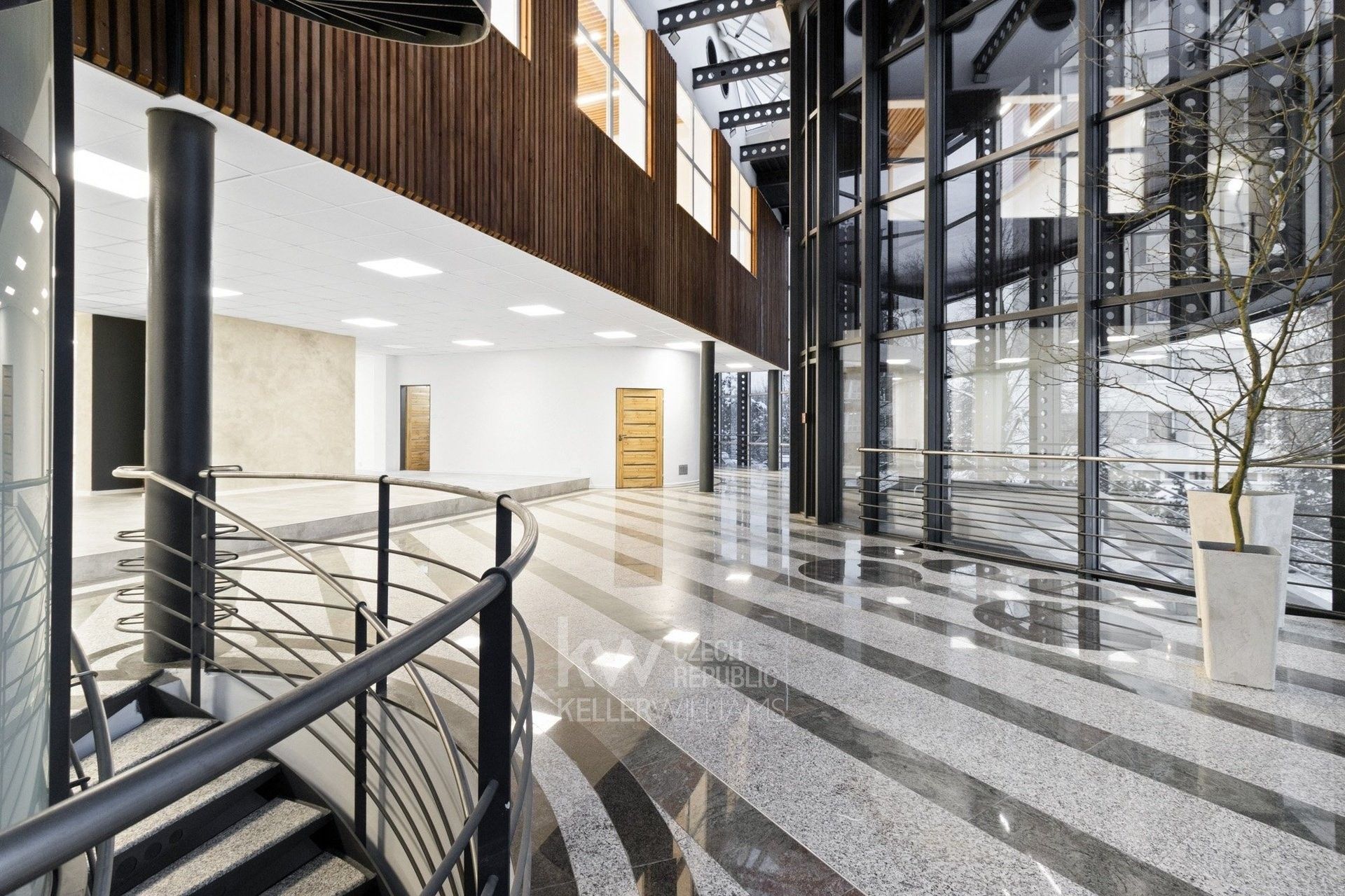 Pronájem kancelář - Berlínská 2913, Tábor, 1 m²