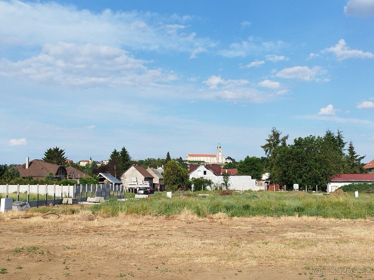 Pozemky pro bydlení, Mělník, 276 01 - 2