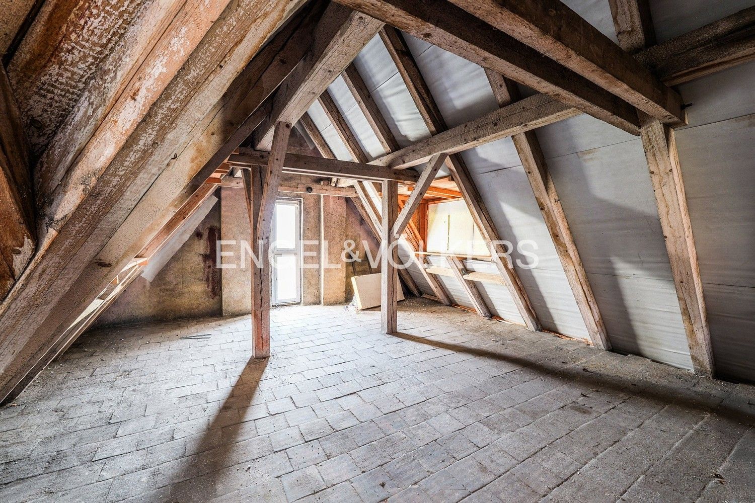 Ostatní, V Holešovičkách, Praha 8 - Libeň, 110 m² - 2