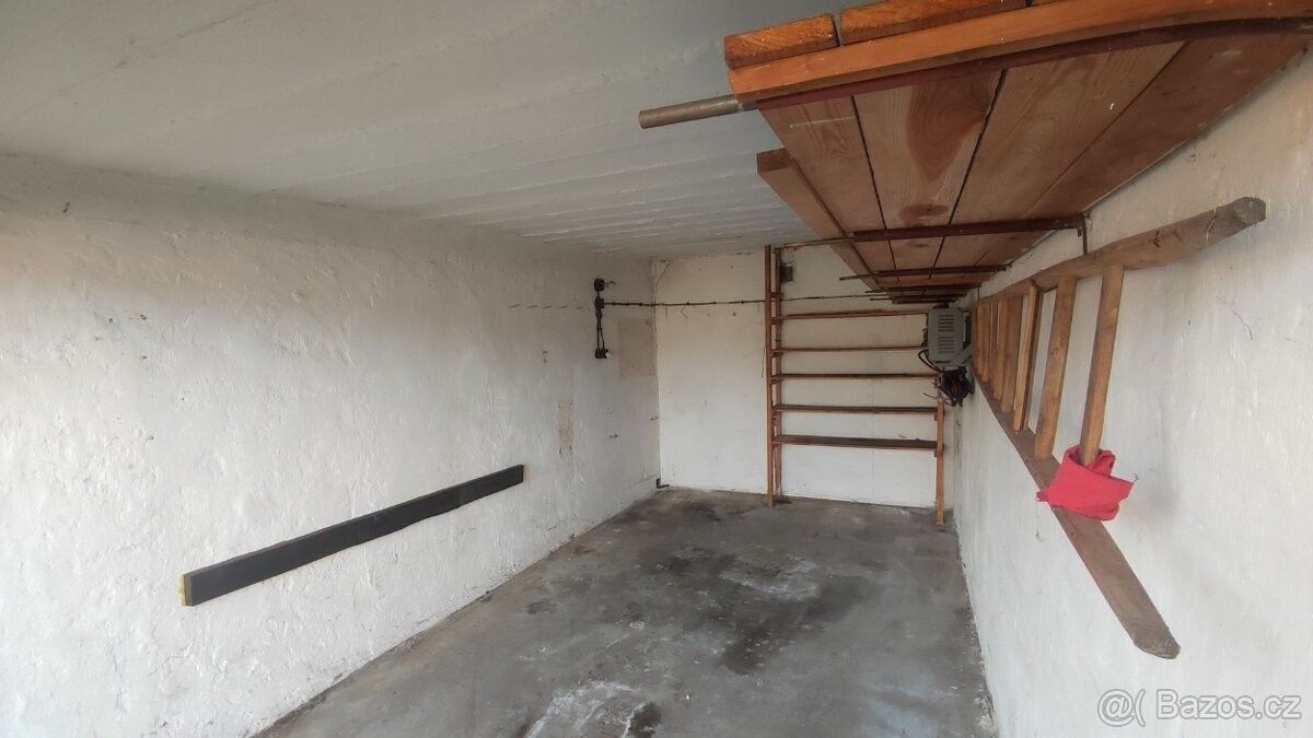 Pronájem garáž - Hradec Králové, 500 03