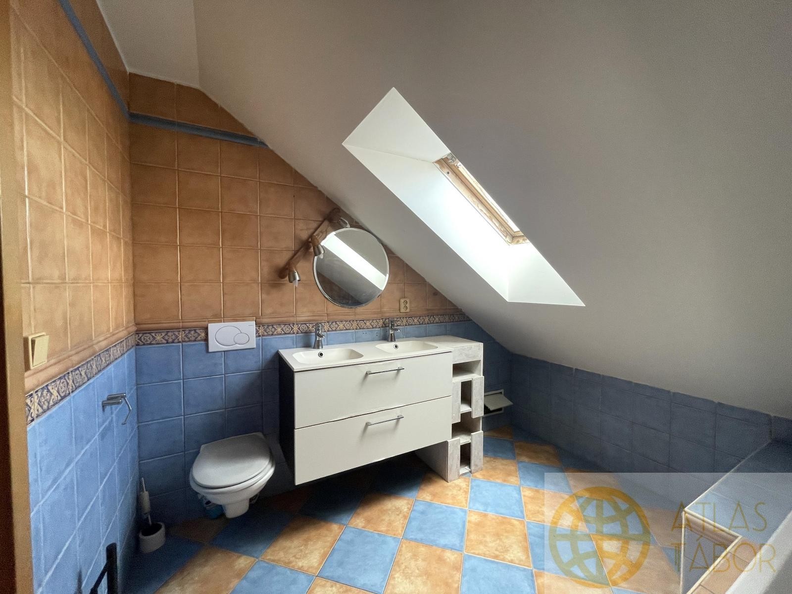 Pronájem byt 2+1 - 9. května, Tábor, 85 m² - 5
