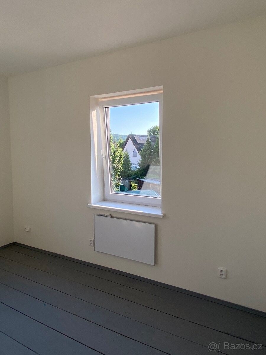 Pronájem byt - Dvůr Králové nad Labem, 544 01