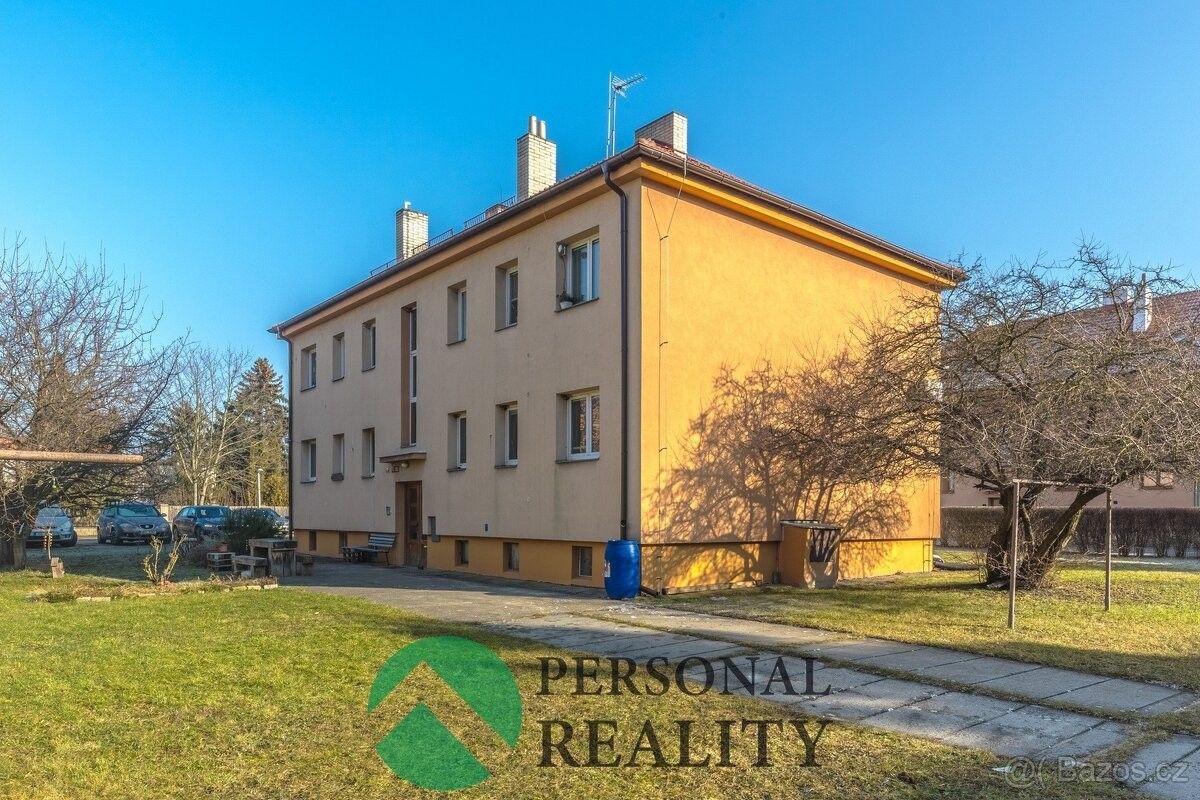 Byty, Kostelec nad Labem, 277 13
