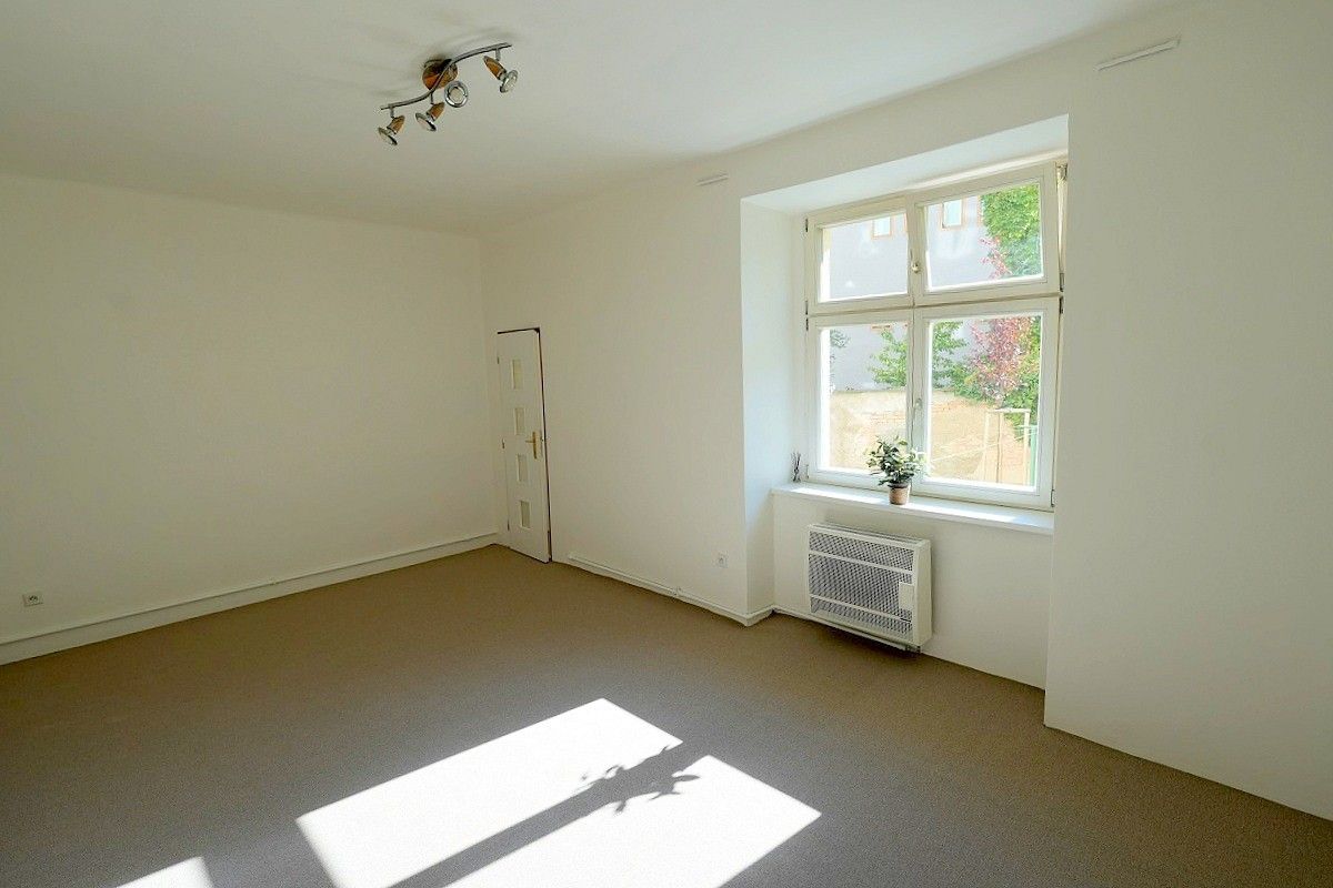 1+kk, Ruská, Praha 10 - Vršovice, 35 m² - 1
