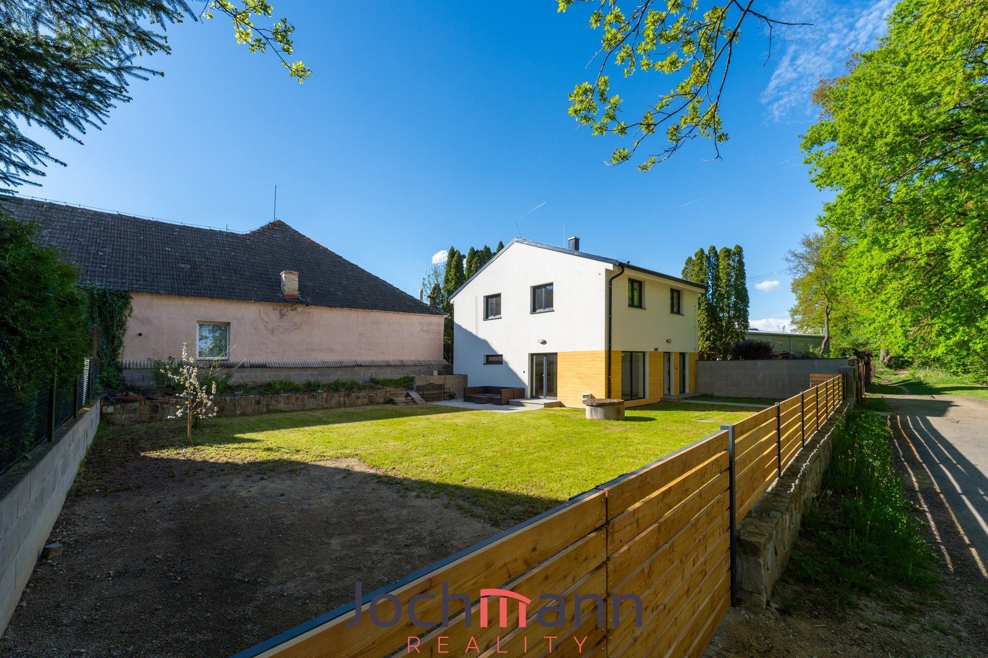 Rodinné domy, Roudné, 120 m²