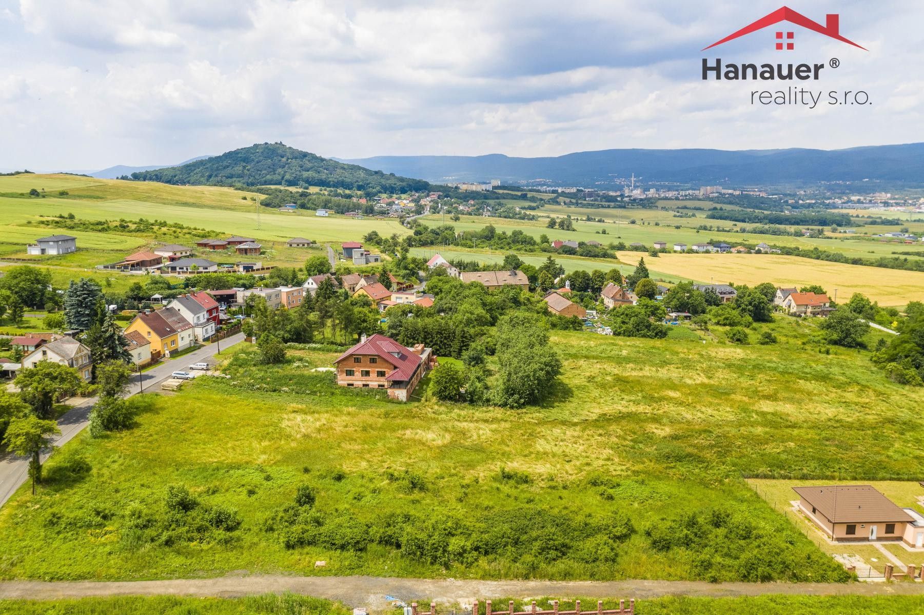 Prodej pozemek pro bydlení - Kvítkov, Modlany