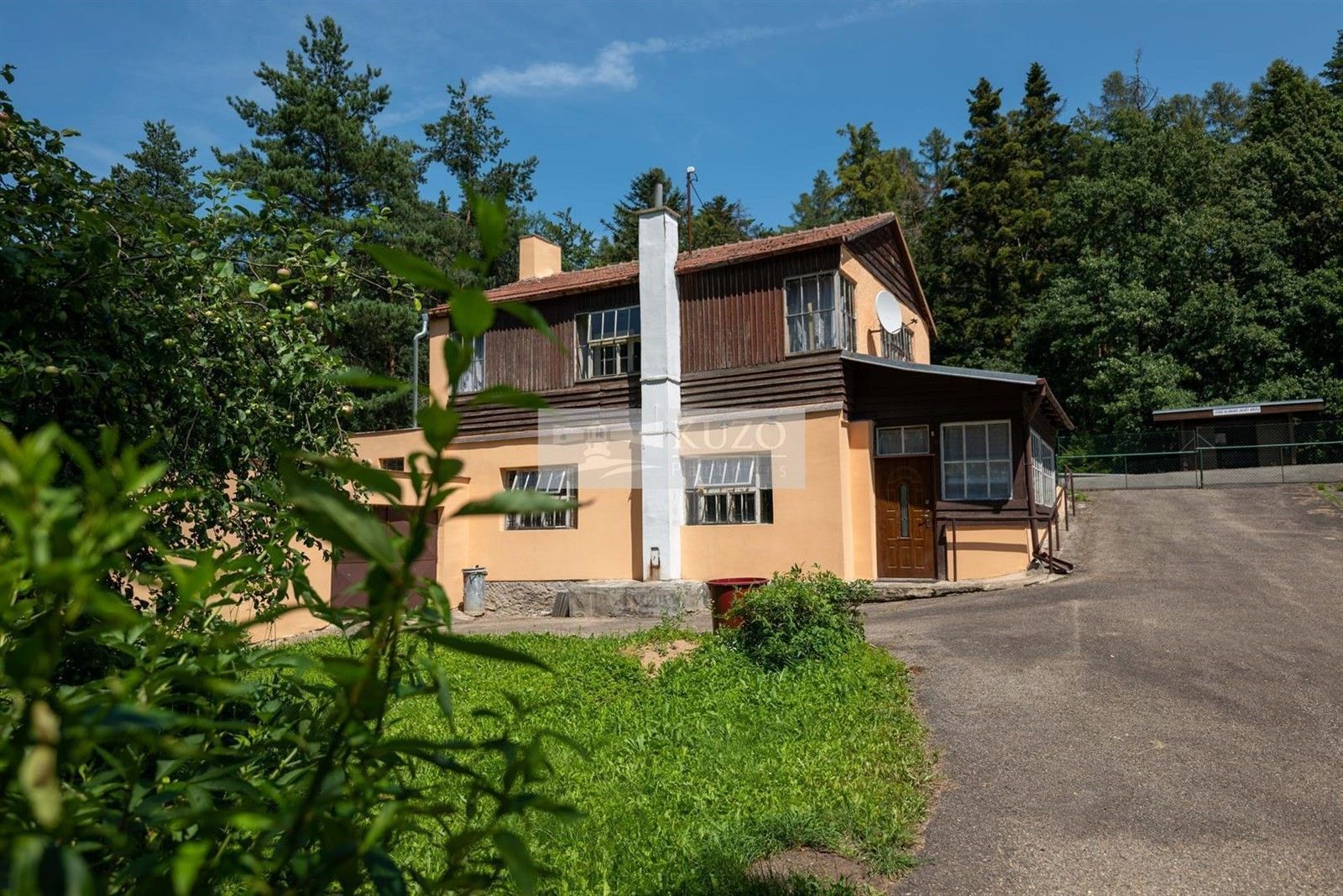 Prodej dům - Lesní Hluboké, 135 m²