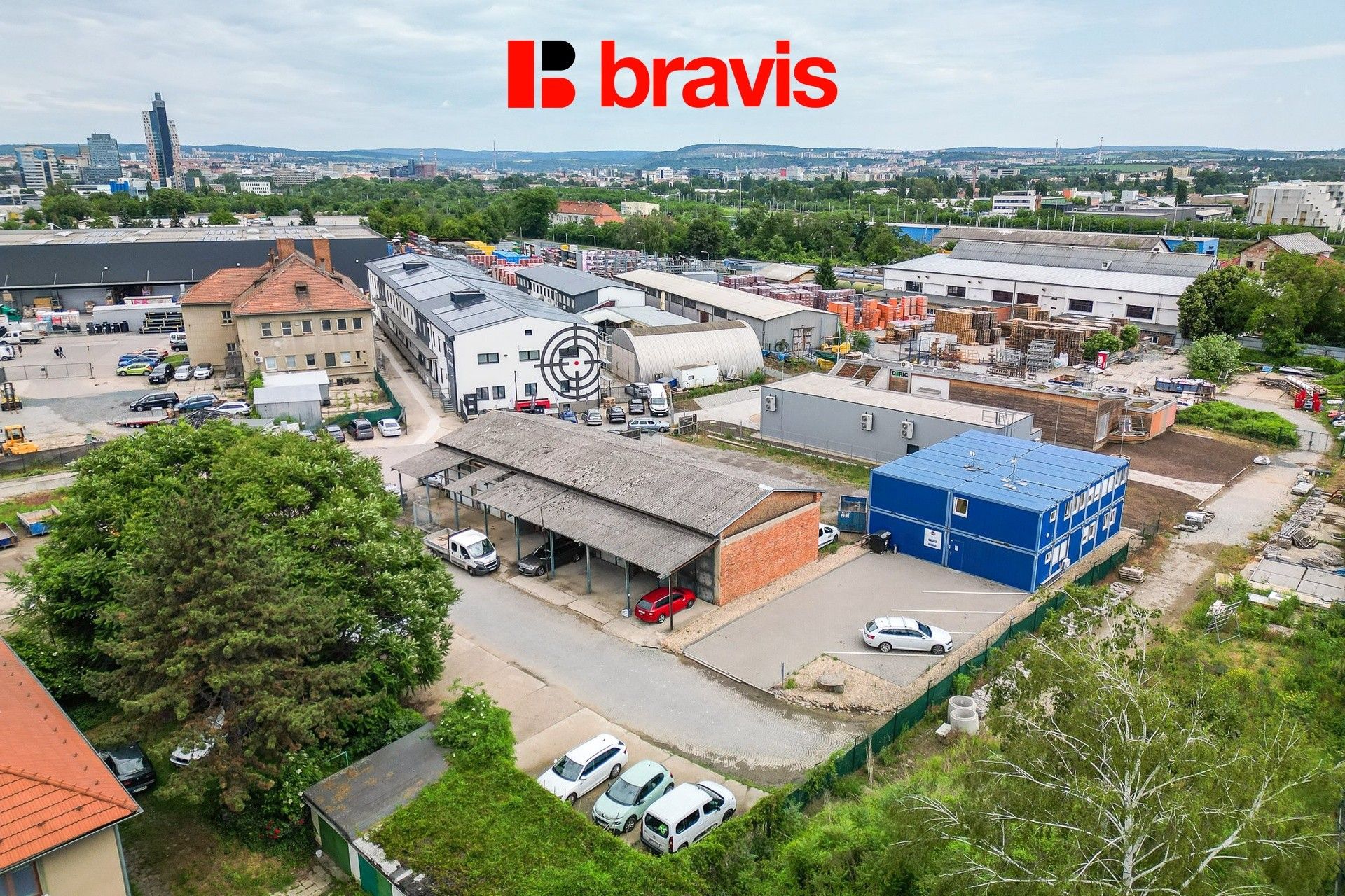 Pronájem sklad - Pražákova 397, Brno, 301 m²