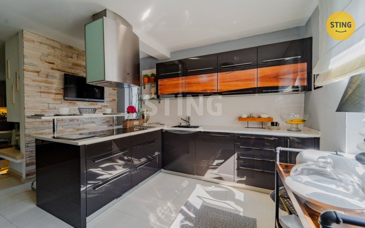 Prodej rodinný dům - Palackého, Krnov, 300 m²