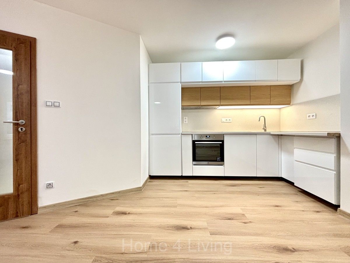 Pronájem byt 3+kk - Úpatní, Brno, 85 m²