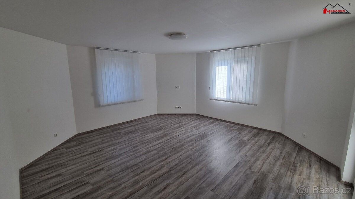 Pronájem byt 3+1 - Břeclav, 690 03, 84 m²