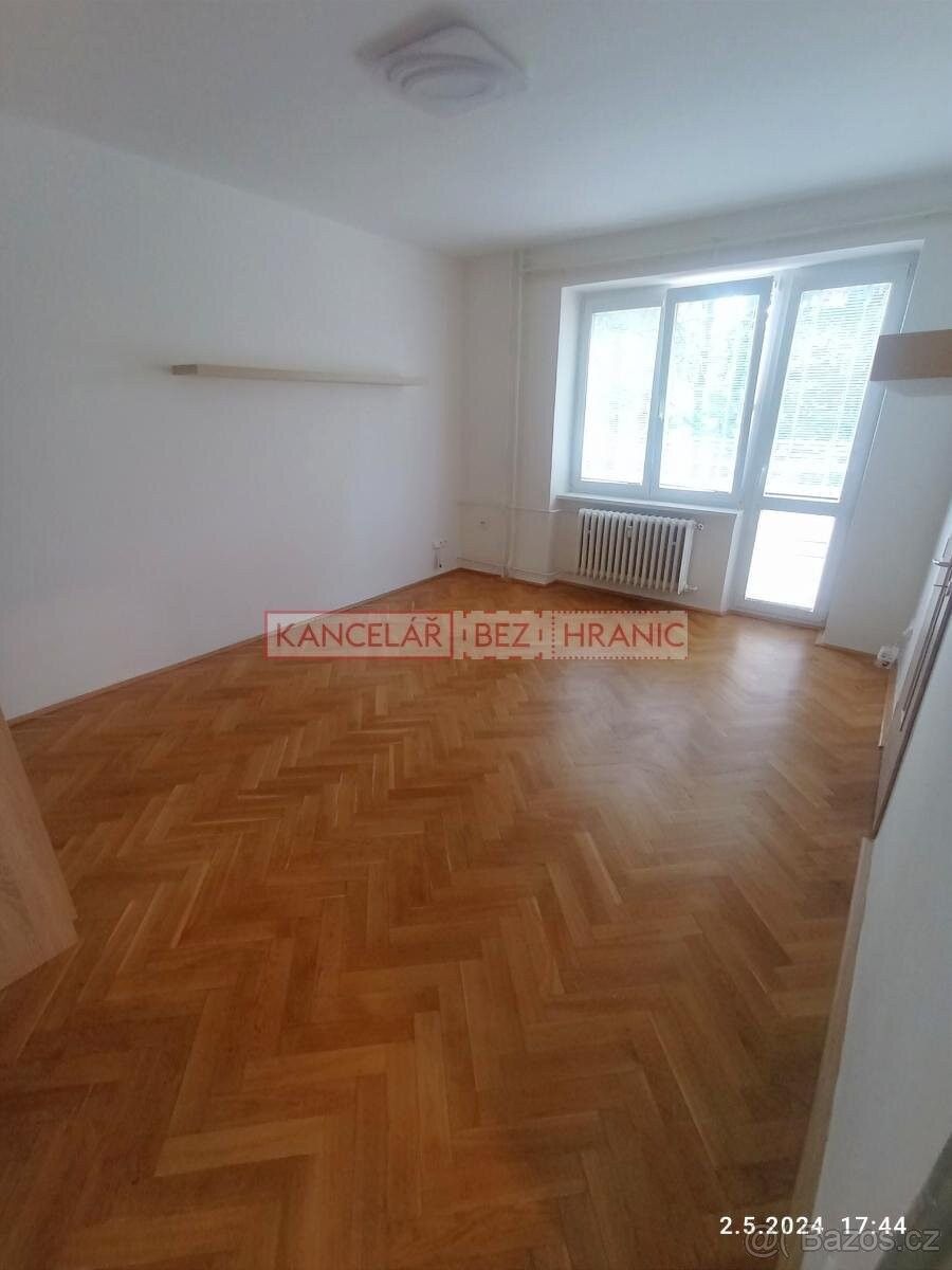 Pronájem byt - Kuřim, 664 34