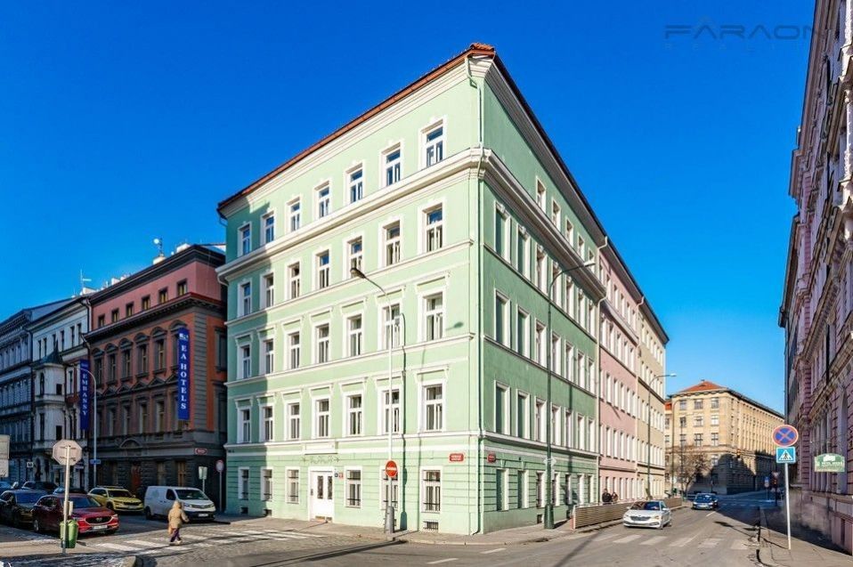 Pronájem byt 1+kk - Petrská, Praha, 26 m²