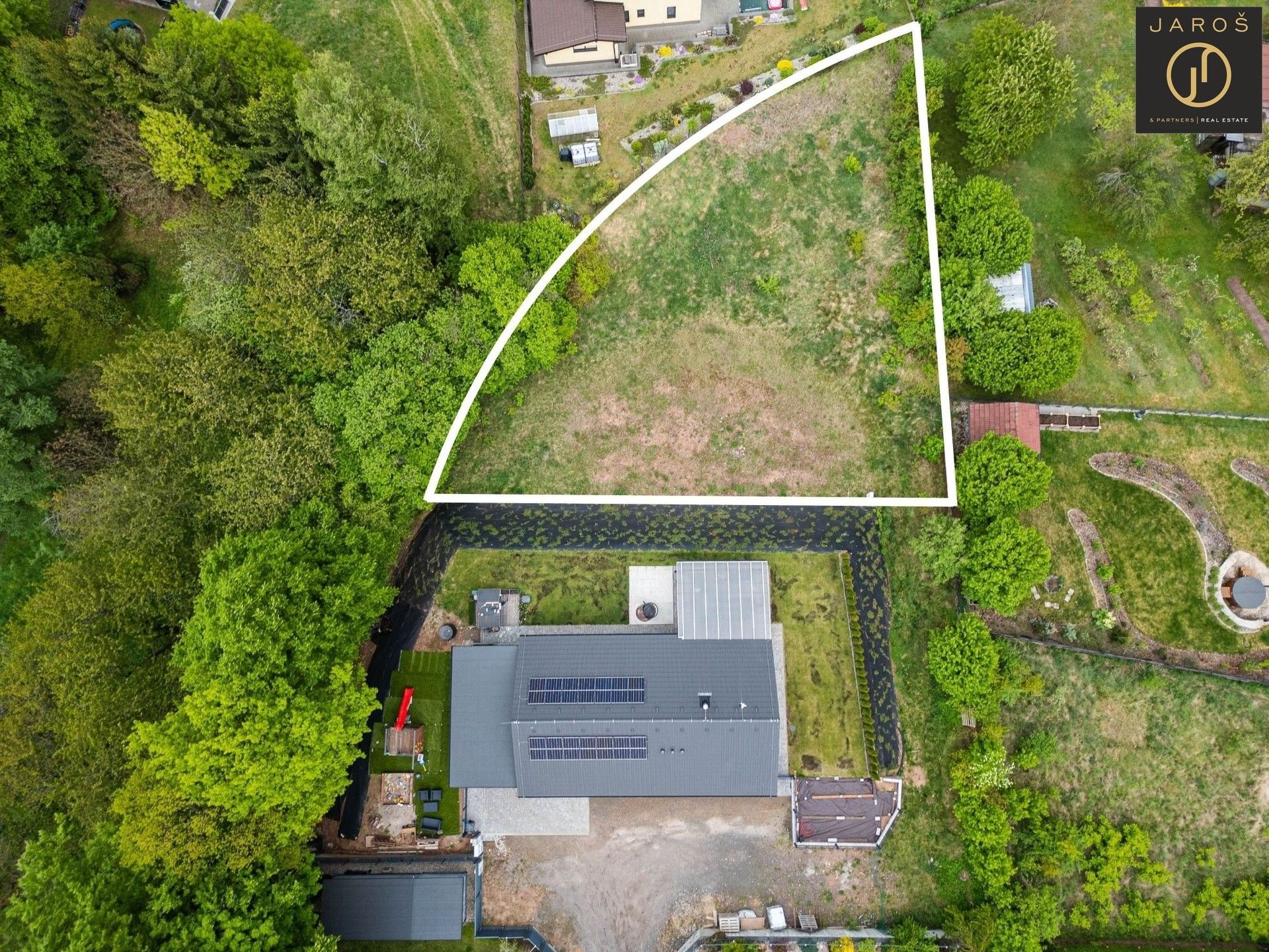 Pozemek pro bydlení, 1 002 m²