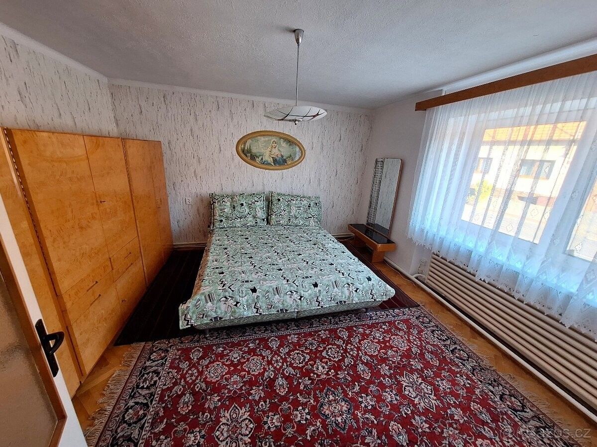 Pronájem rodinný dům - Čejč, 696 14 - 5