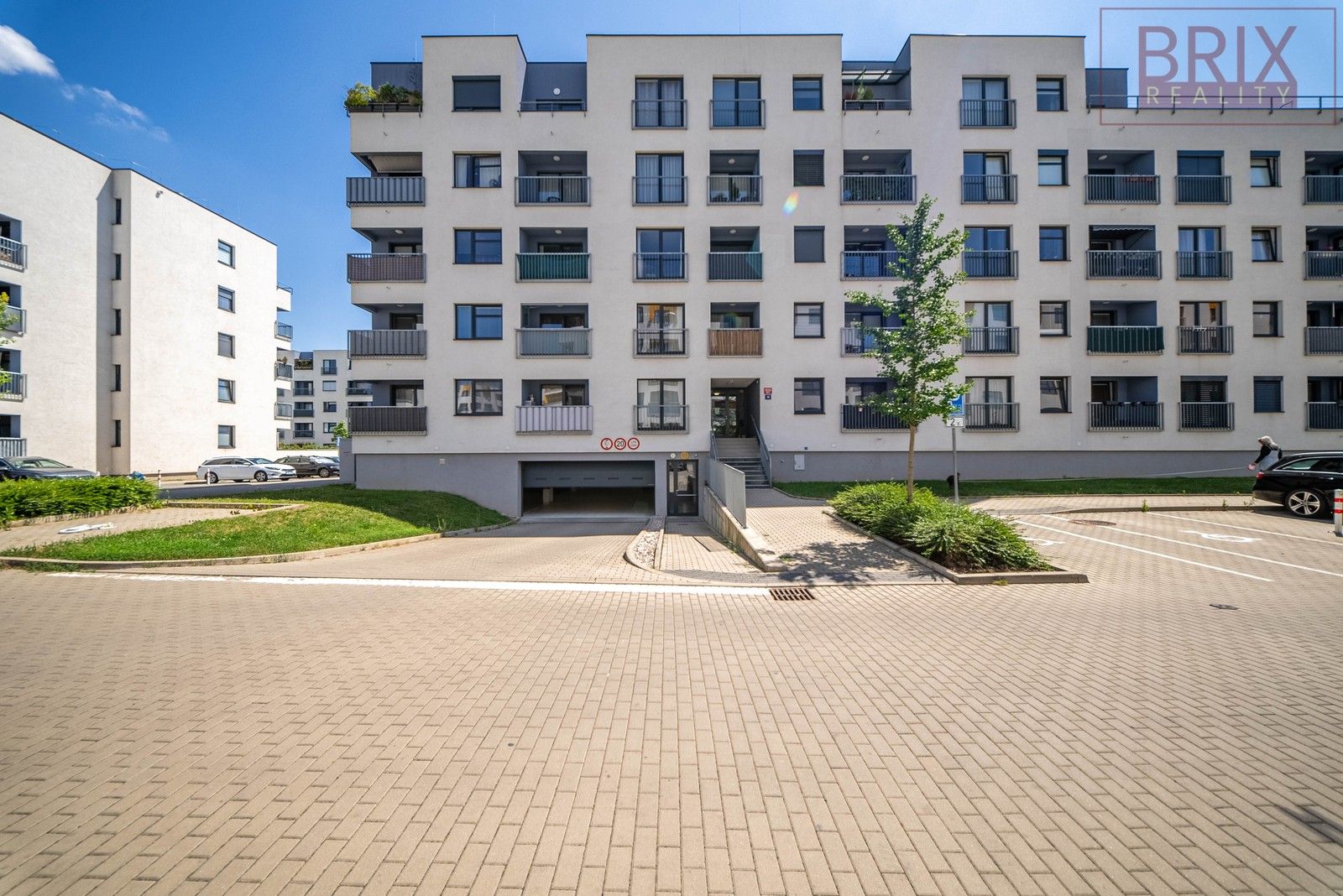 2+kk, Oty Bubeníčka, Praha Uhříněves, 57 m² - 2