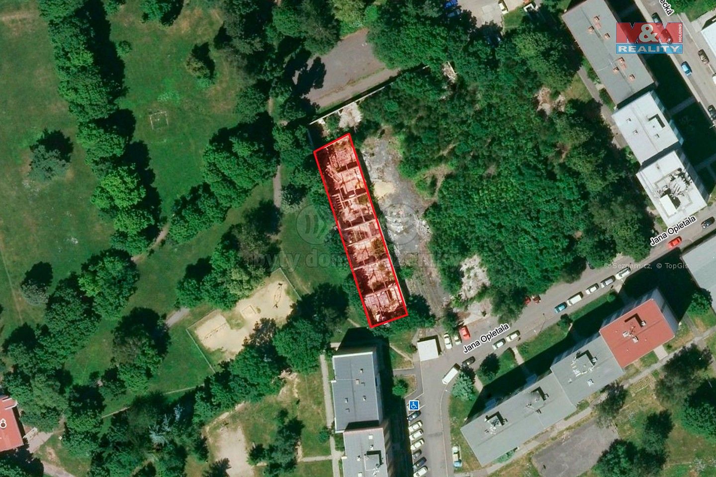 Pozemek pro bydlení, 686 m²