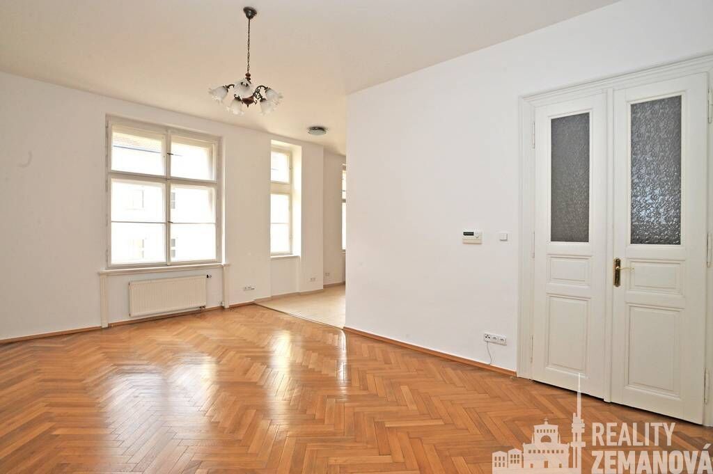 Pronájem byt 2+kk - Mánesova, Praha, 91 m²