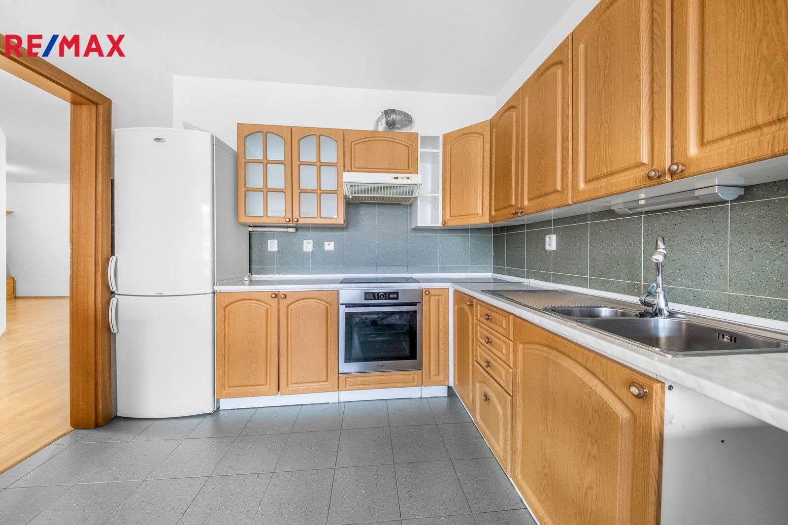 Pronájem byt 4+kk - Paříkova 355, Praha, 125 m²