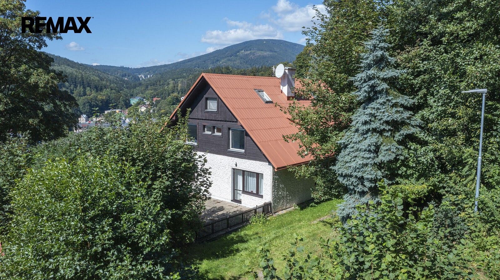 Rodinný dům, 393 m²