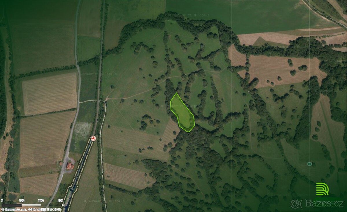 Prodej pozemek pro bydlení - Velká nad Veličkou, 696 74