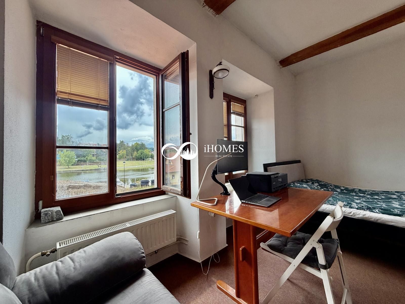 1+kk, Pod kostelem, Týn nad Vltavou, 25 m² - 1