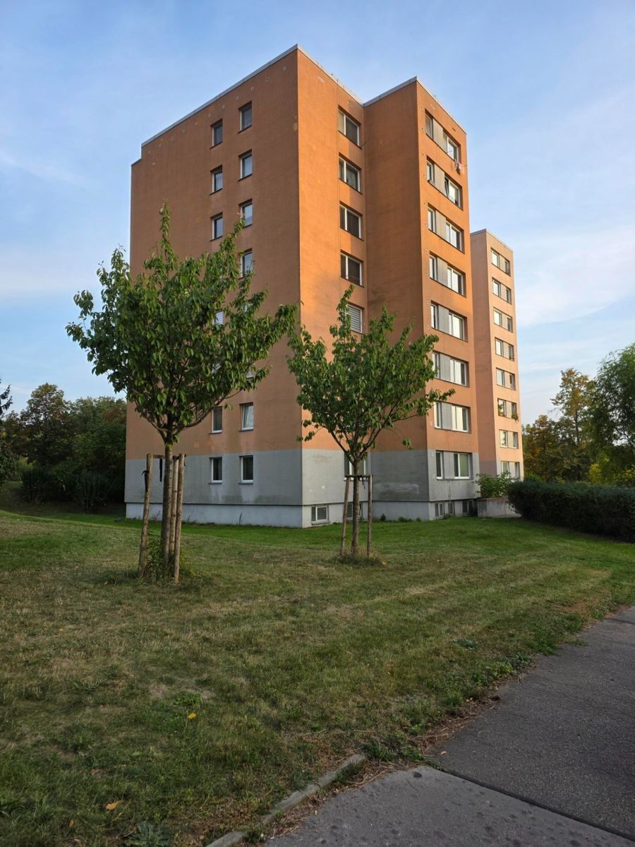 Byt 3+1 · 74 m² · Lublinská, Praha - Troja - 3