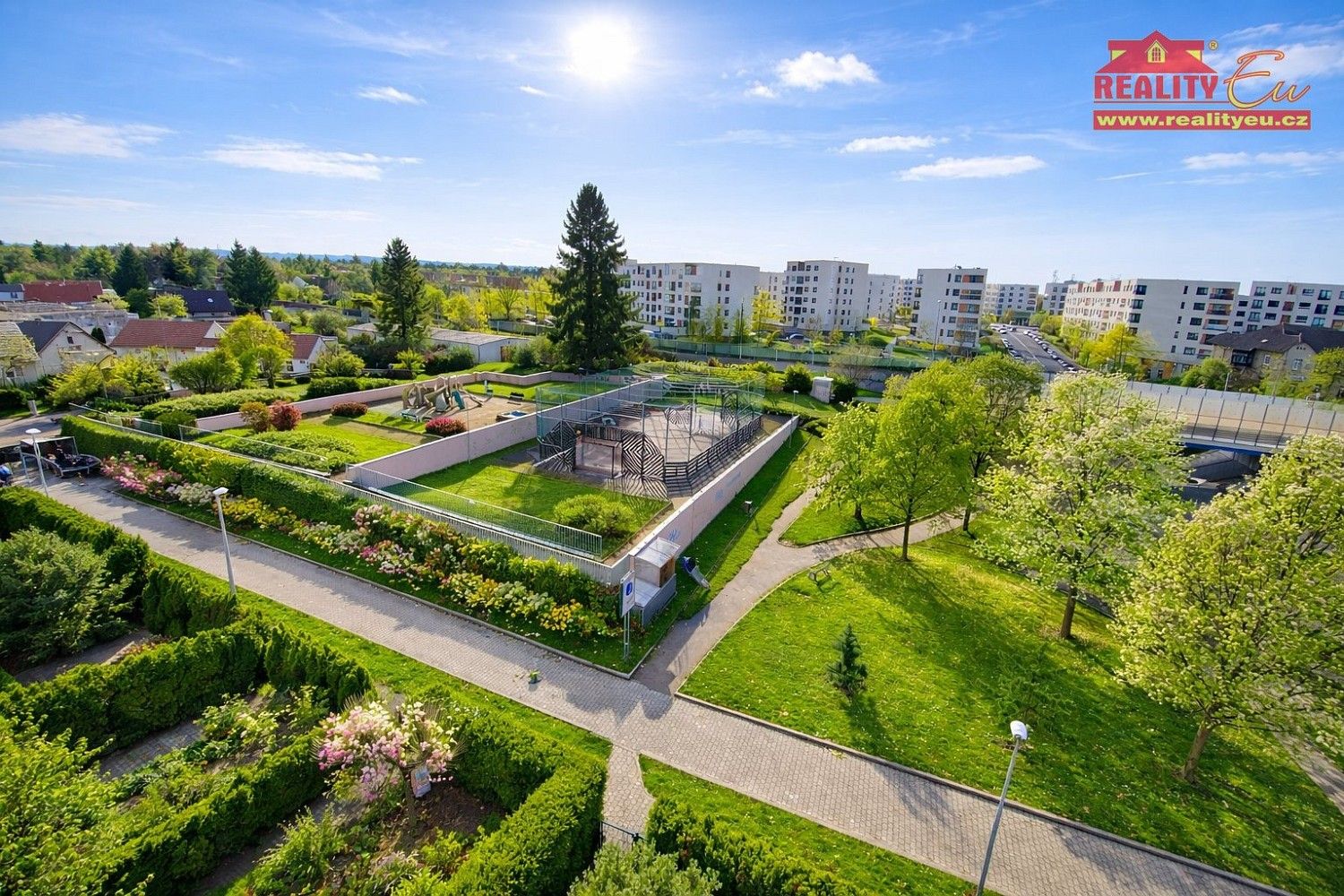 Prodej byt 2+kk - Nové náměstí, Praha 10 - Uhříněves, 57 m² - 5