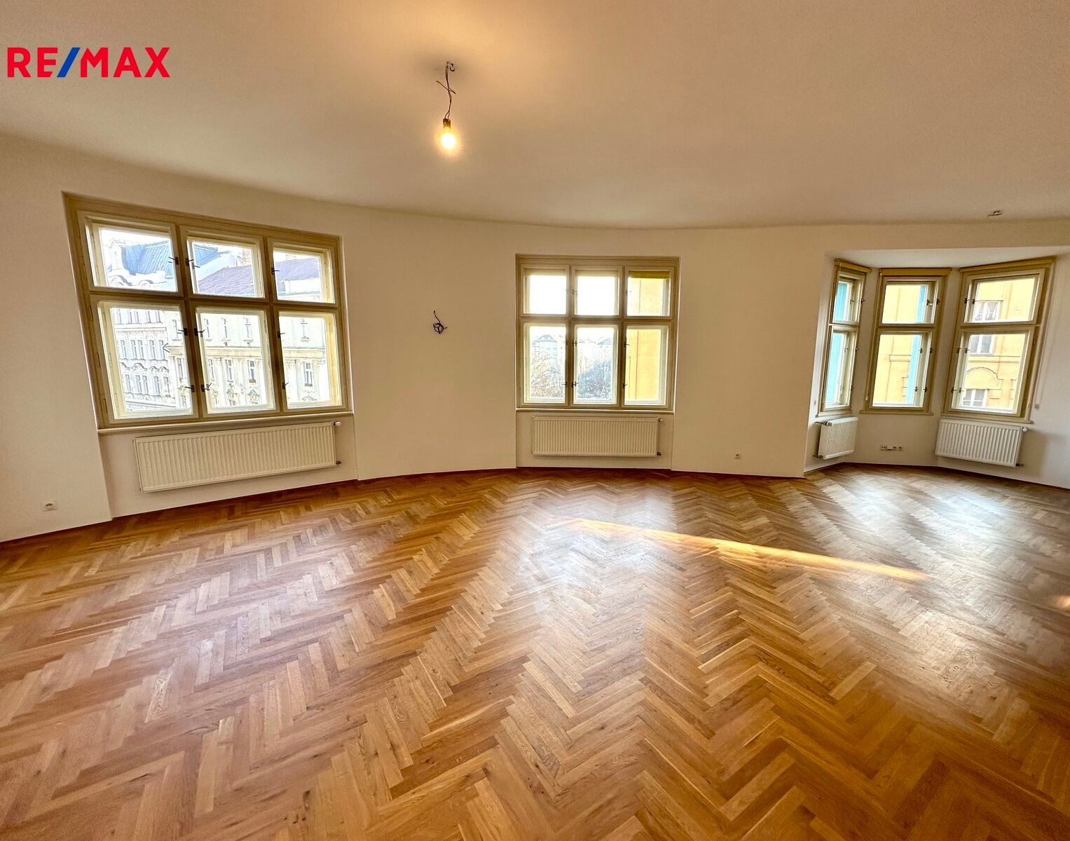 Pronájem byt 3+kk - Kubelíkova 1548, Praha, 137 m²