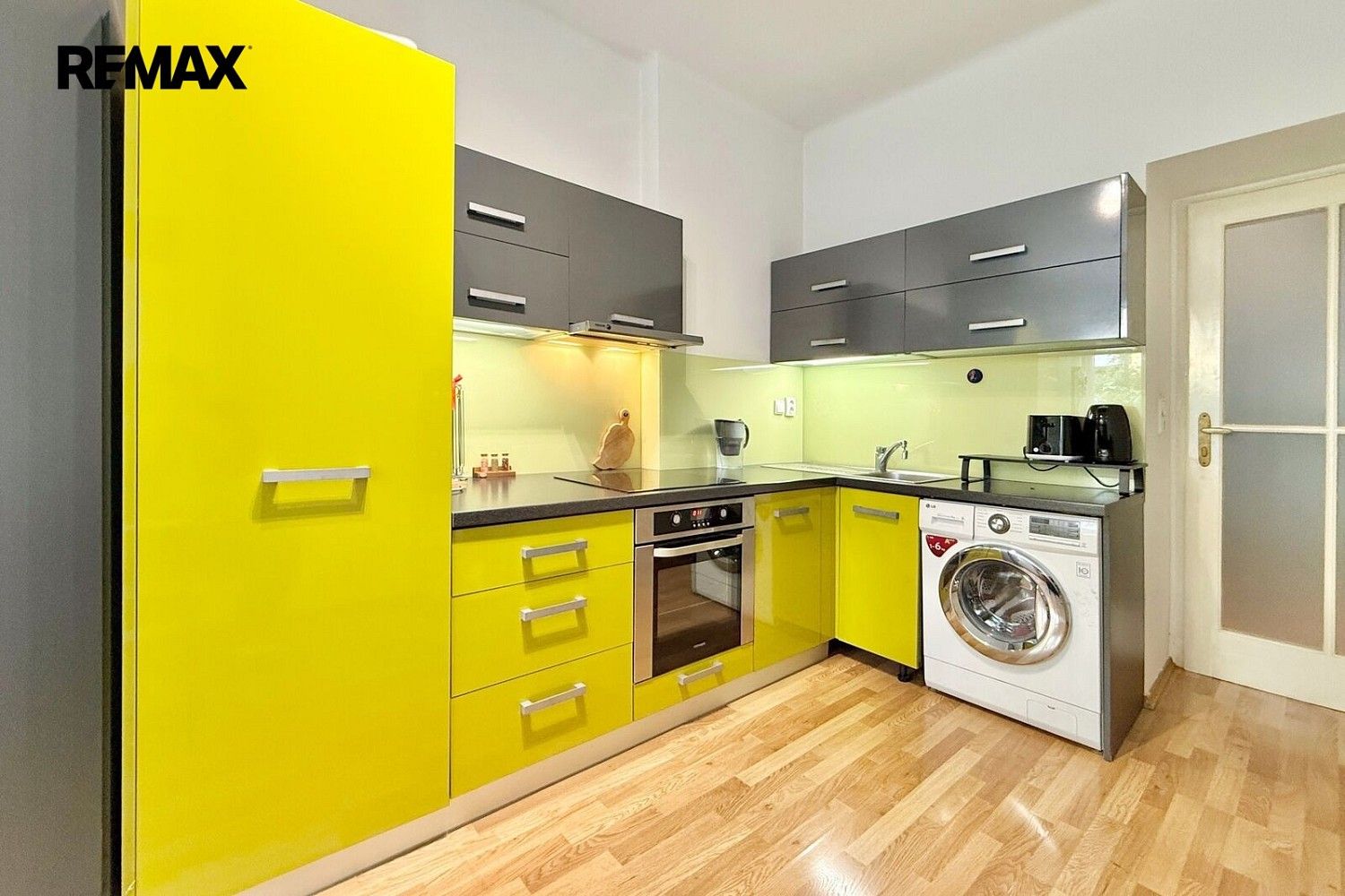 Prodej byt 1+1 - Praha - Vinohrady, okres Praha 3, Hlavní město Praha, 45 m² - 5