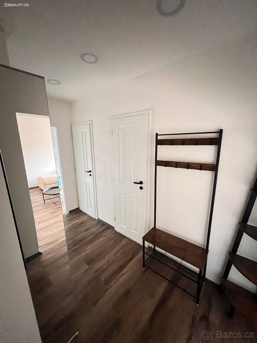 Pronájem byt - Praha, 162 00