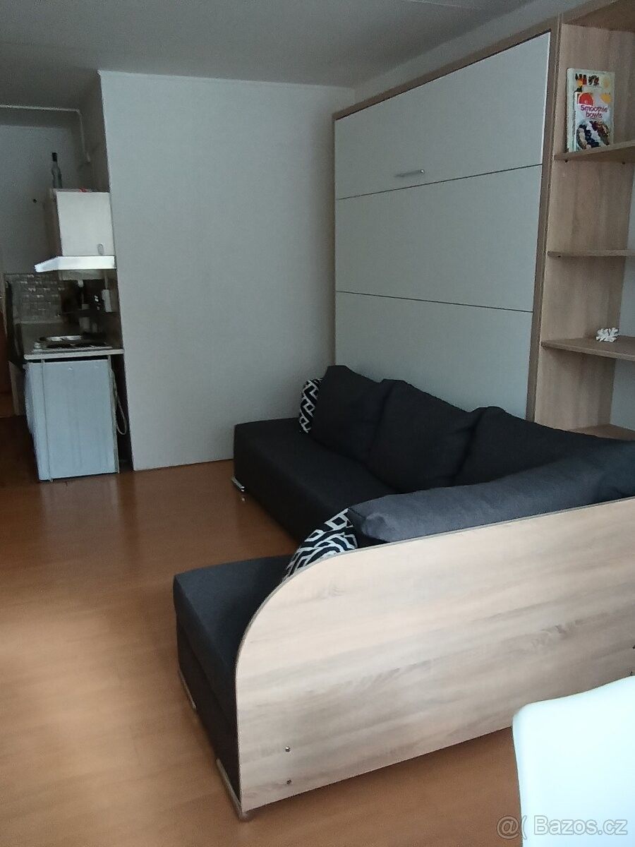 Byty, Jihlava, 586 01