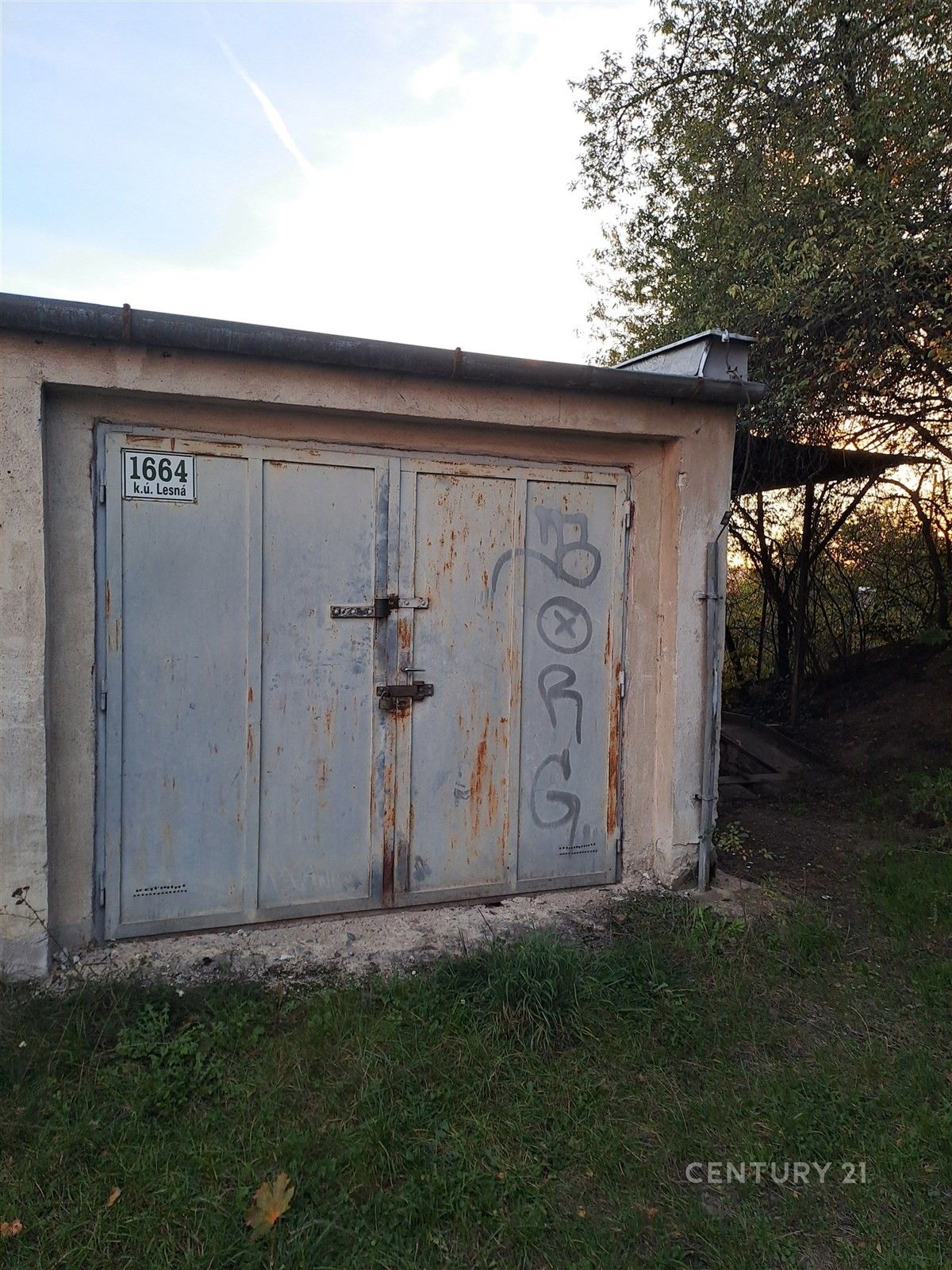 Garáže, Třískalova, Brno, 16 m²