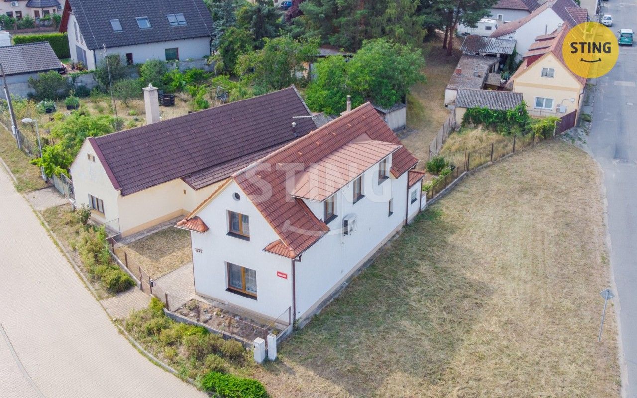 Rodinné domy, Hraniční, Mělník, 192 m² - 2