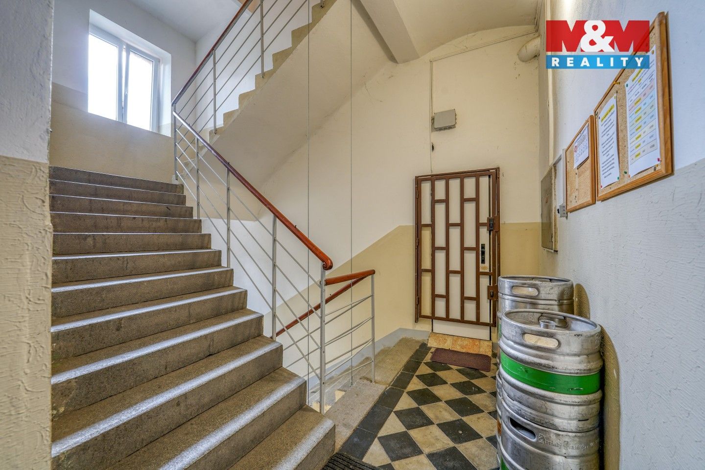 Činžovní dům · 560 m² · Zbraslavská, Praha - 4