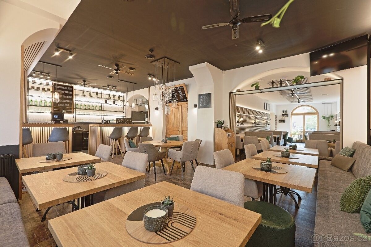 Pronájem restaurace - Mnichovo Hradiště, 295 01