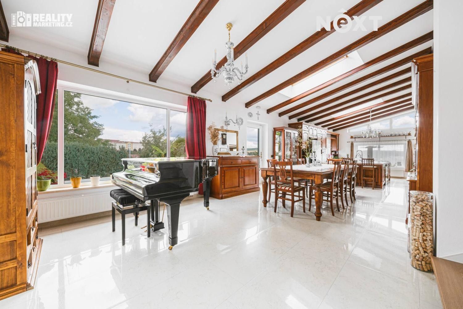 Prodej vila - Rosice, 517 m²