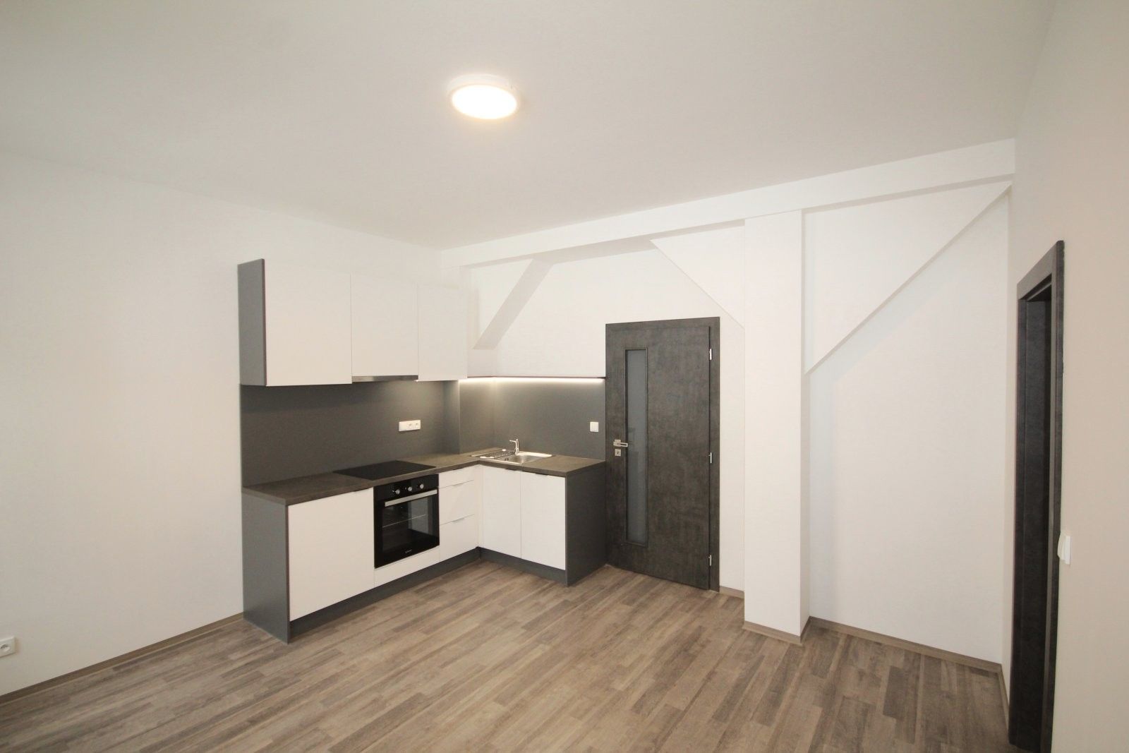 2+kk, Kateřinská 65, Liberec, 35 m²