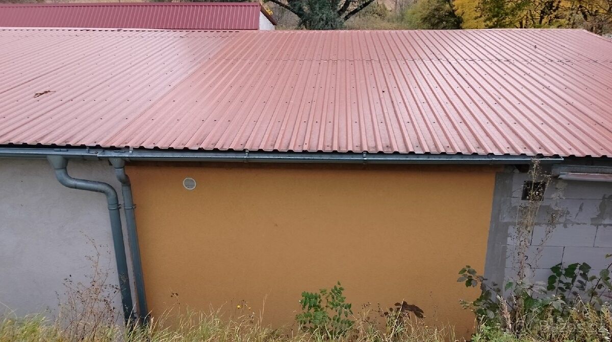 Prodej garáž - Ždánice, 696 32