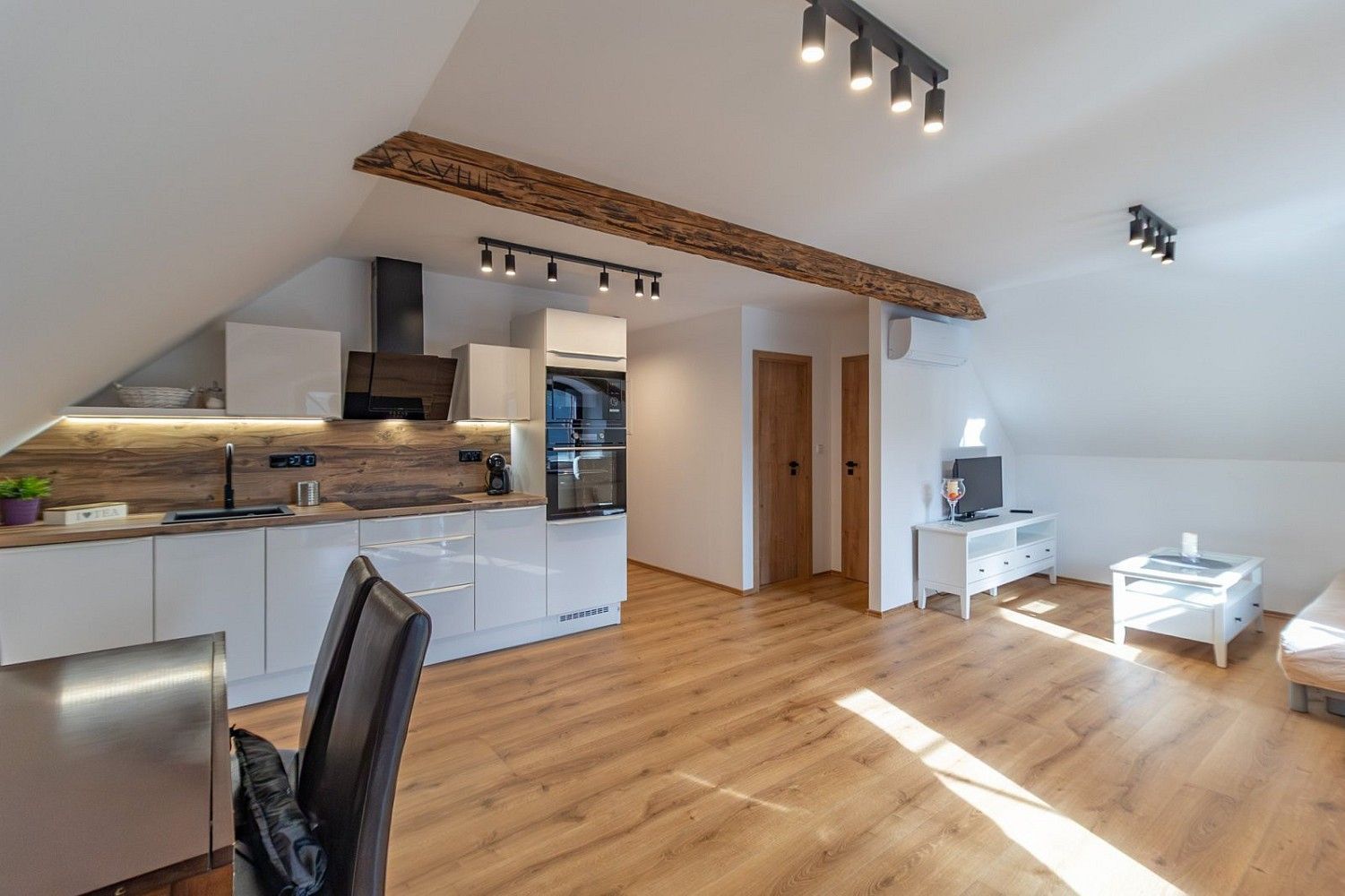 2+kk, Petrovice u Sušice - Jiřičná, okres Klatovy, Plzeňský kraj, 58 m² - 1