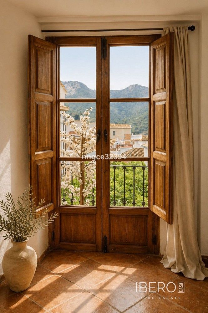 Prodej rodinný dům - Benahavís, ES, 243 m² - 5